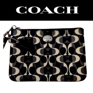 COACH Black and White Signature Wristlet, RARE. EUC
